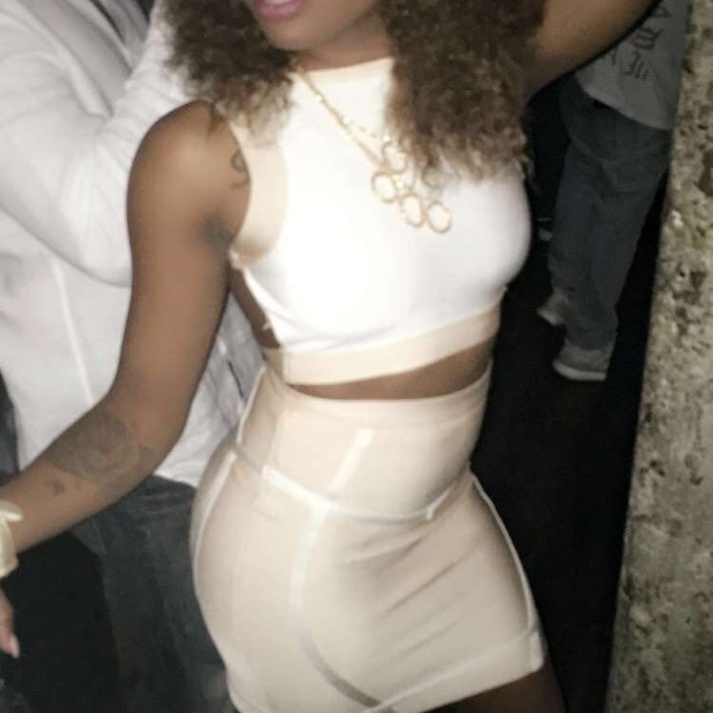 2 piece tan/white skirt set